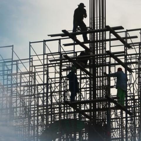 https://www.contractorcover.com.au/wp-content/uploads/2019/10/Engineers-insurance-480x480.jpg