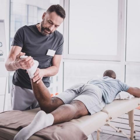 https://www.contractorcover.com.au/wp-content/uploads/2019/10/Massage%20Therapist%20Insurance-480x480.jpg